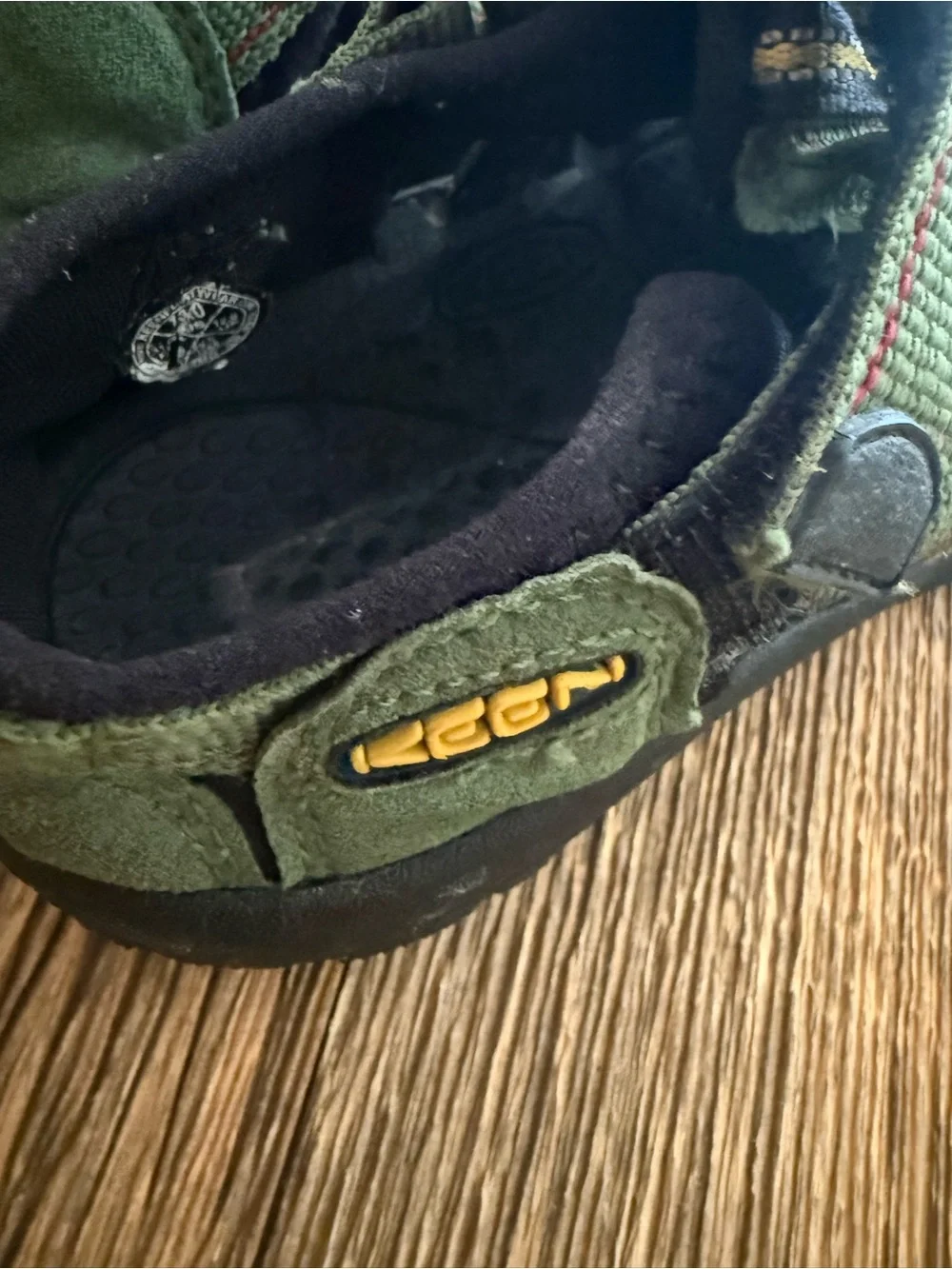 Keen closed toe